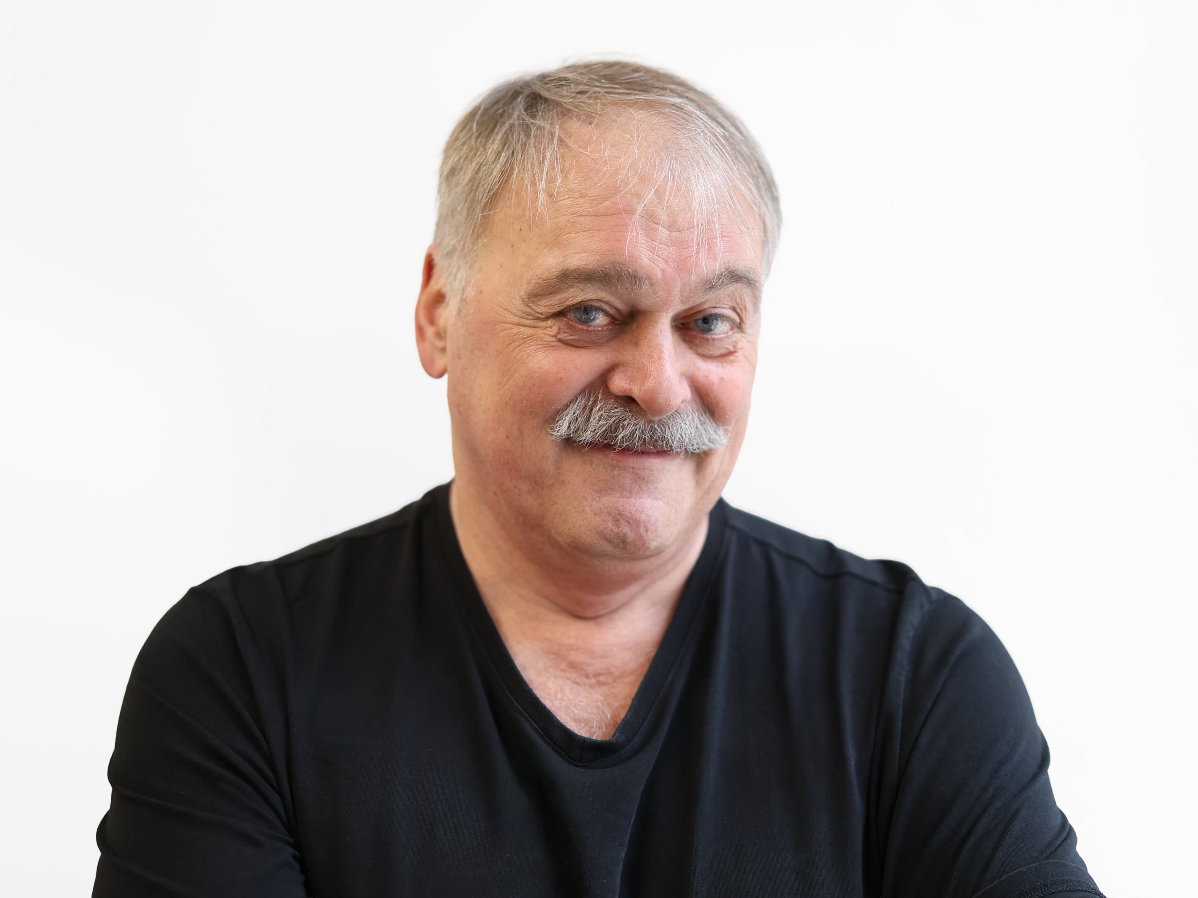 Garth Norbraten | B. E.S., M. Arch. | Garth grew up in Saskatchewan as the son of a carpenter-turned-architect, shaping a practical understanding of construction and design. His career has taken him from working in his father’s practice to firms in Toronto and Tokyo, as well as a formative year of study in Helsinki. He established his own office in 1997 before later joining DJA, bringing a breadth of expertise in new buildings, renovations, and design across scales.