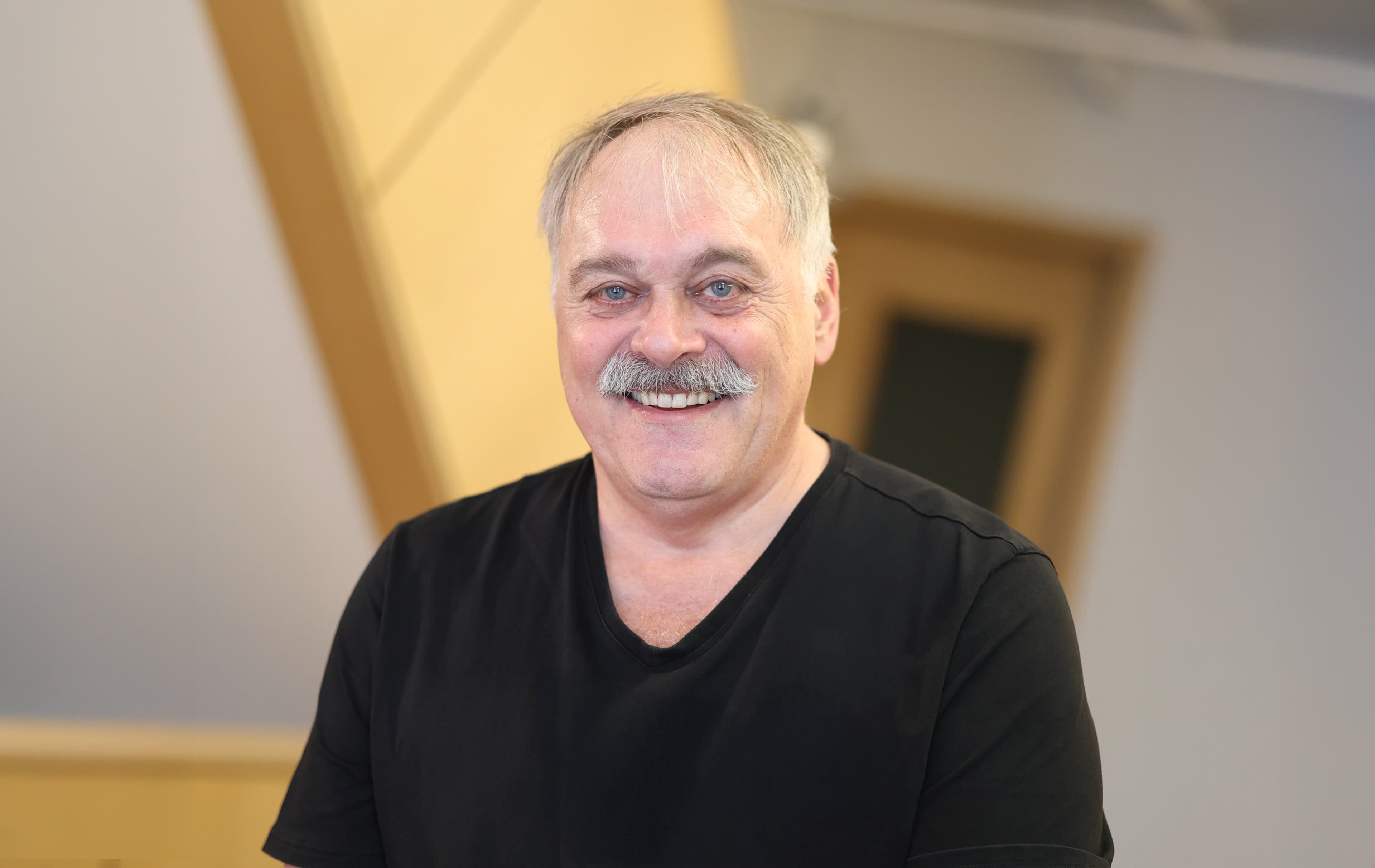 Headshot of Garth Norbraten